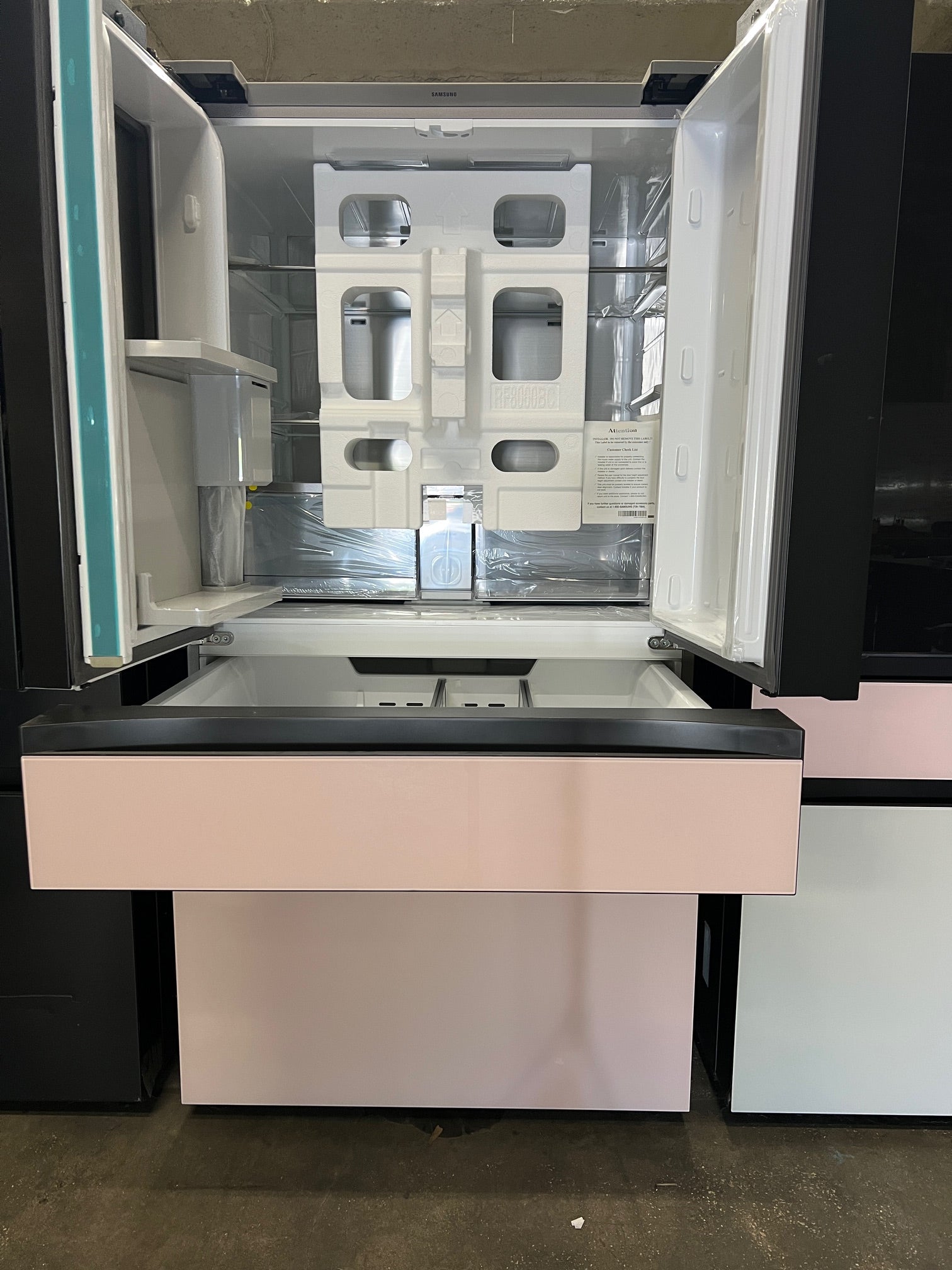 Samsung BESPOKE 29 cu. ft. 4-Door French Door with Tablet Black & Pink